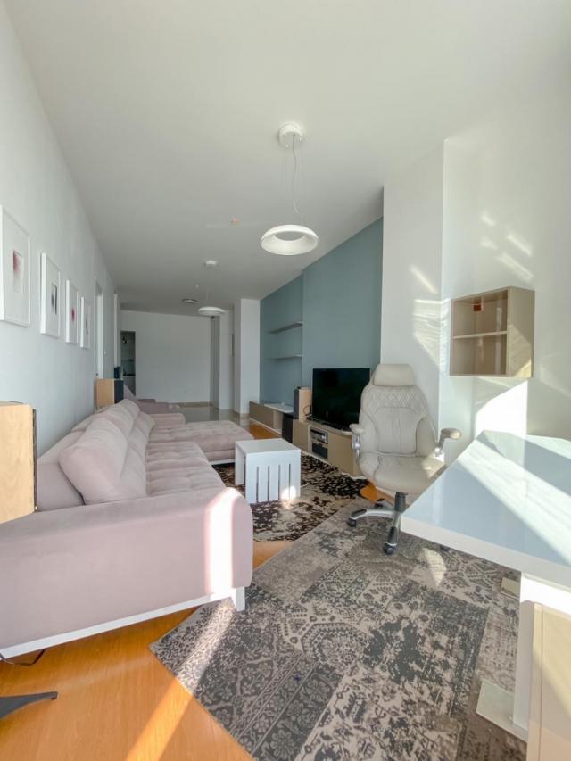 Exclusive three-room apartment in the Tre Cannet building