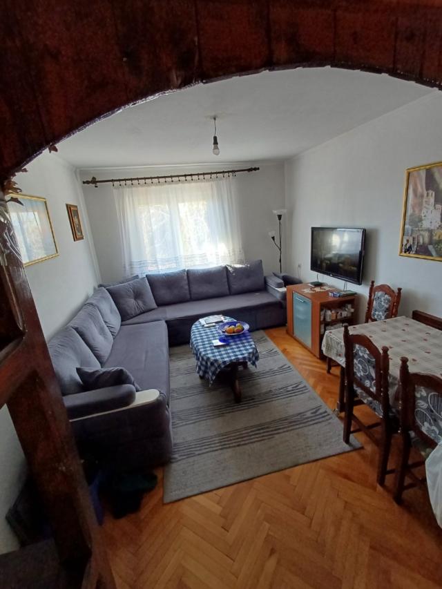 Three-room apartment in the center of Bar!