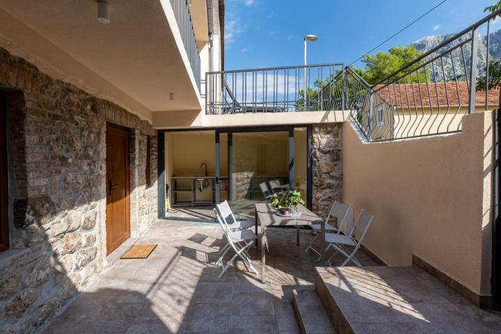 House for sale in Škaljari, Bay of Kotor!