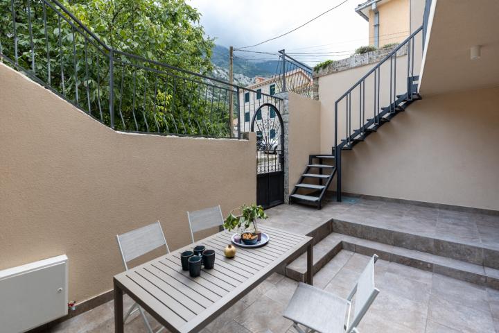 House for sale in Škaljari, Bay of Kotor!