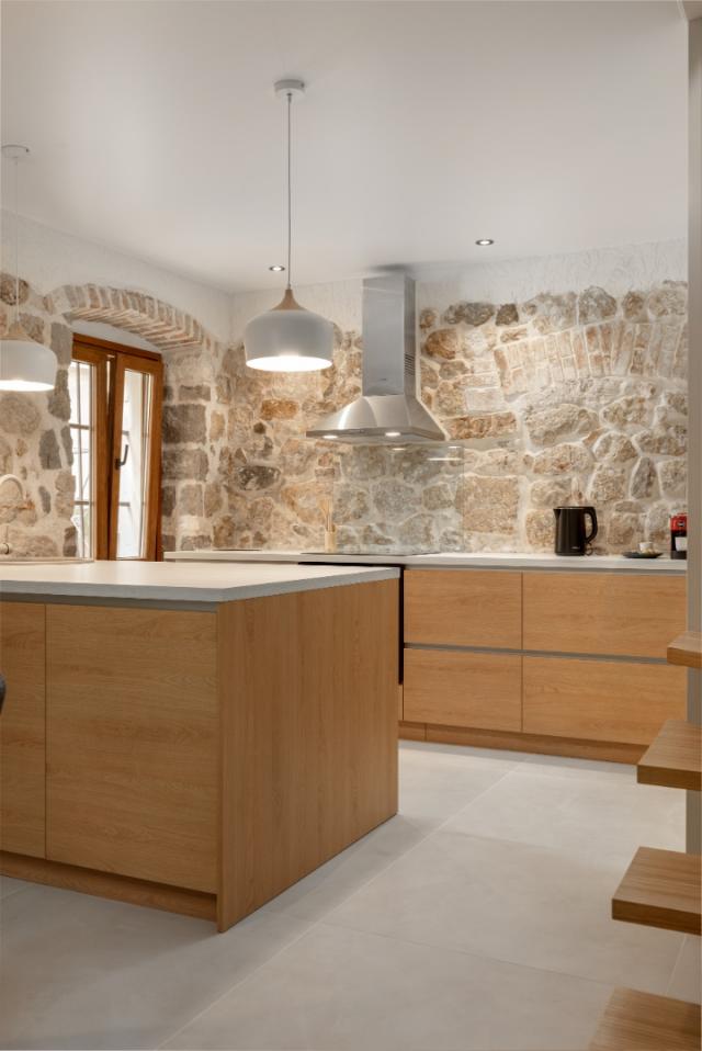 House for sale in Škaljari, Bay of Kotor!