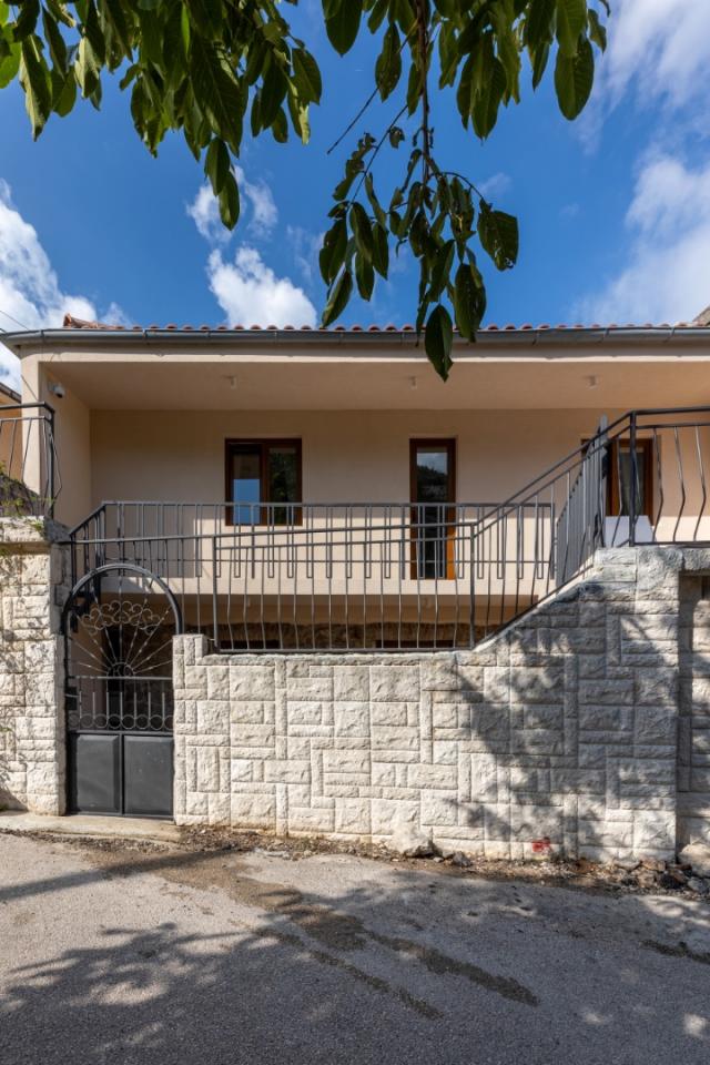House for sale in Škaljari, Bay of Kotor!