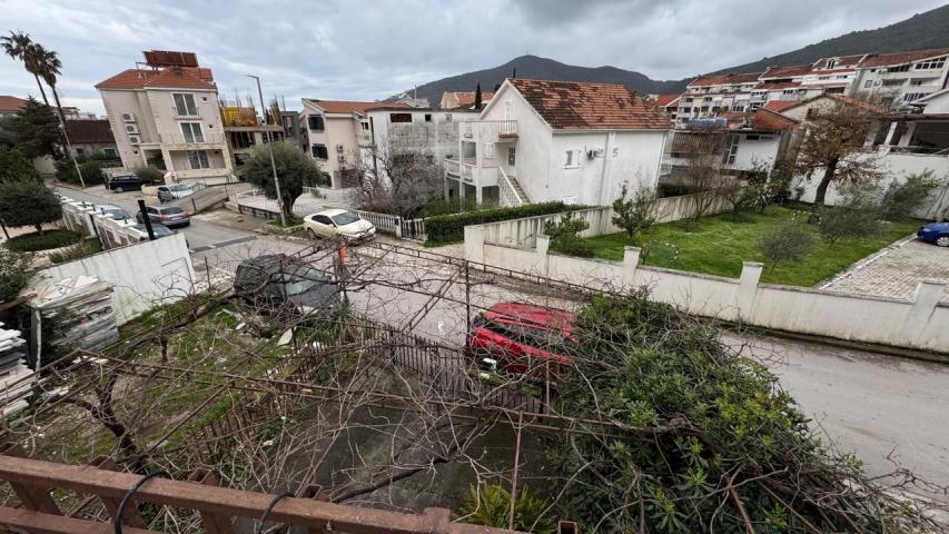 House in Budva, Podkašljun area
