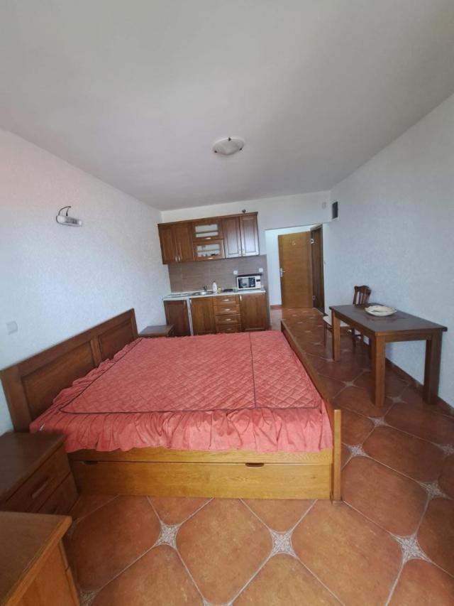 Studio with sea view in Utjeha, Hladná Uvala, Urgent sale. 