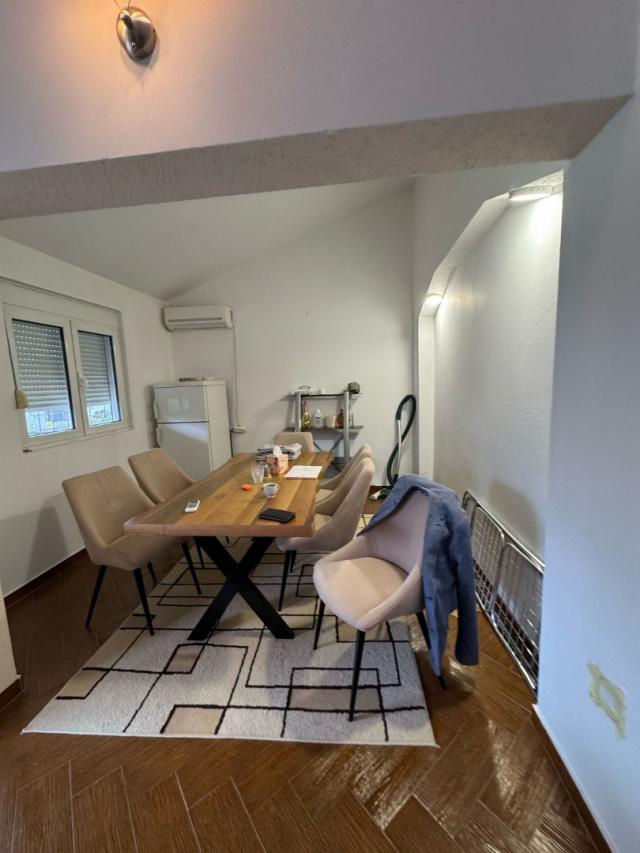 For sale spacious house in the area of Green Market, Bar