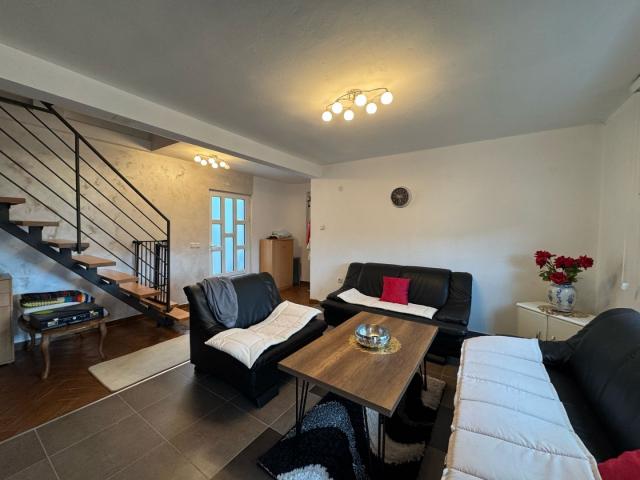 For sale spacious house in the area of Green Market, Bar
