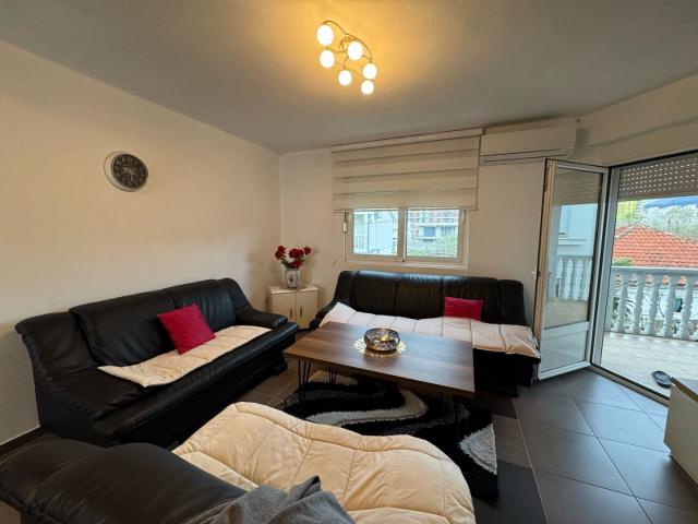 For sale spacious house in the area of Green Market, Bar