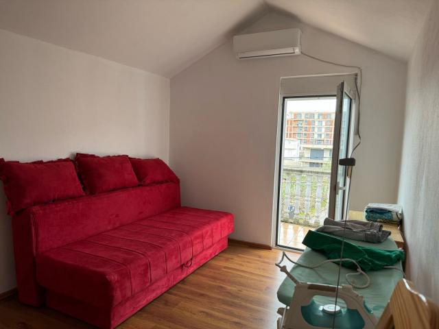For sale spacious house in the area of Green Market, Bar