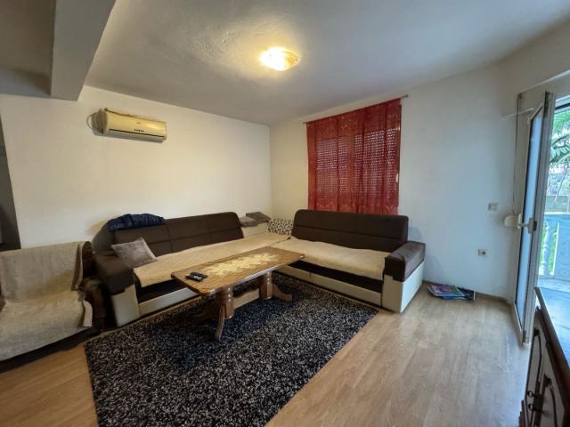 For sale spacious house in the area of Green Market, Bar