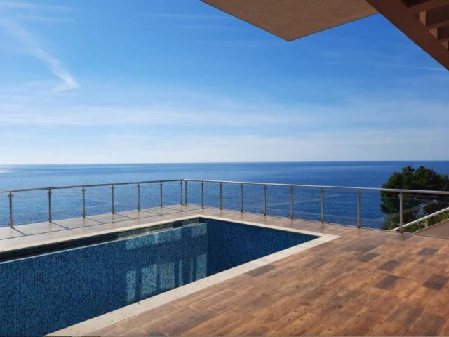 Villa on the first coastline with private beach and pool