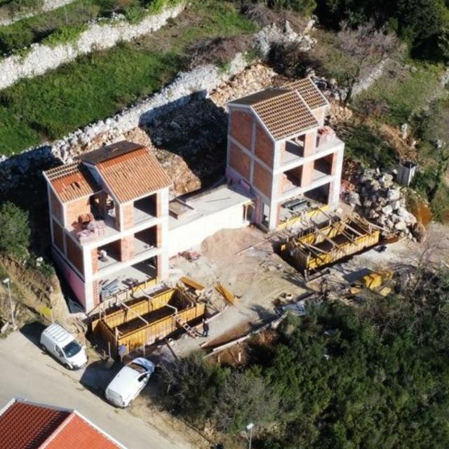 New villas with pool in Budva Riviera