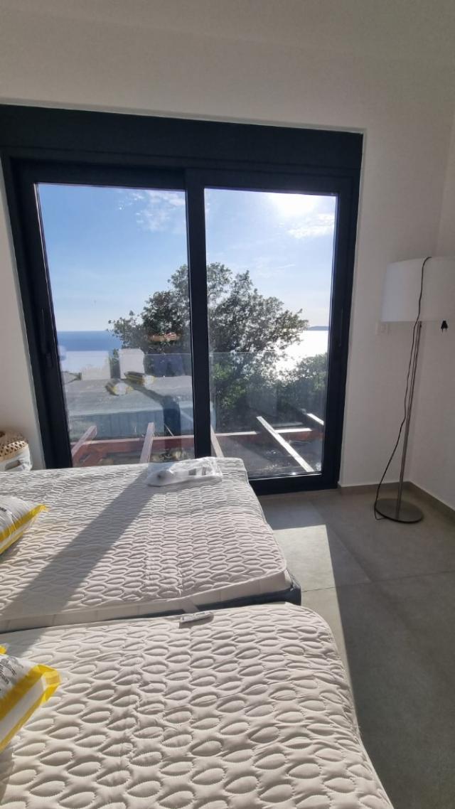New villas with pool in Budva Riviera