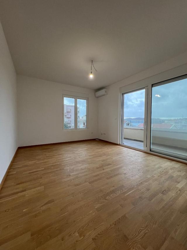 Unfurnished apartment in a new building in Becici