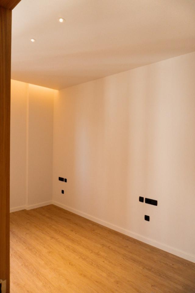 Modern 1 bedroom apartment near Porto Montenegro, Tivat