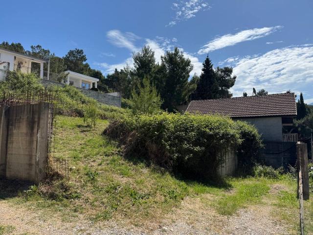 Bar, Shushanj. Urbanized plot in the Green Belt. €110,000