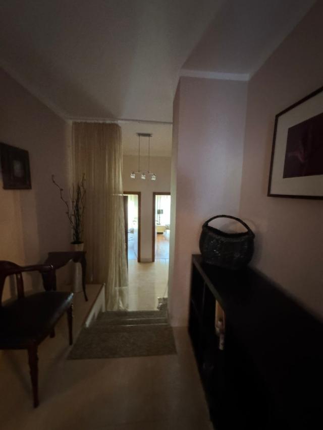 Bar, Shushan. Three-story house with a garden and sea views. €365,000
