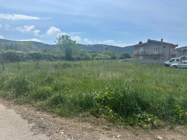 Bar, Polje. Flat plot for construction, 600 m², €120,000
