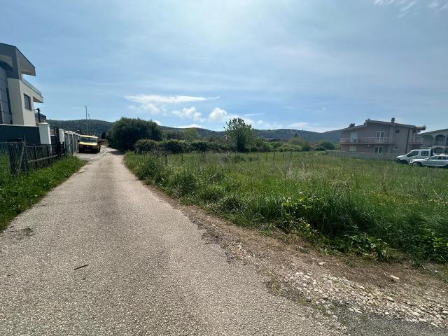 Bar, Polje. Flat plot for construction, 600 m², €120,000