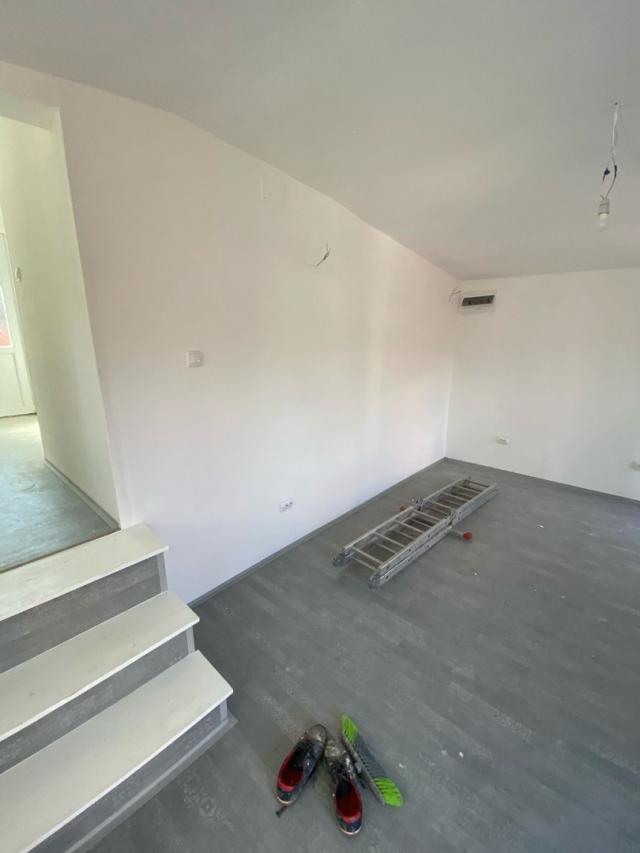 House in Uteha with panoramic sea view