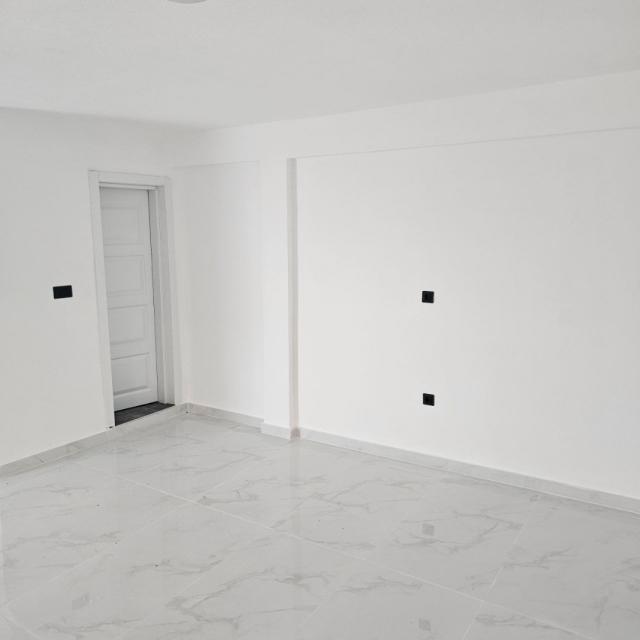 Start of sales of apartments and studios in a new building, Dobra Voda, Bar