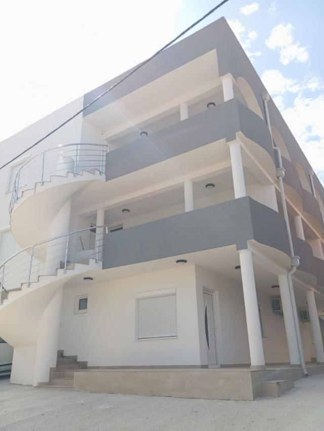Start of sales of apartments and studios in a new building, Dobra Voda, Bar