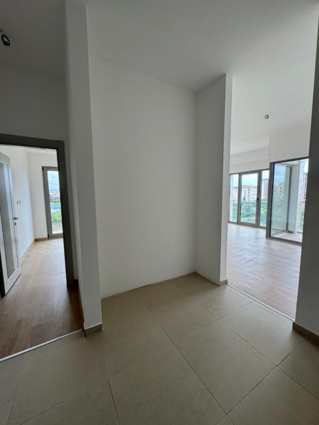 New 2-bedroom apartment in a premium complex with a swimming pool in Bar. 