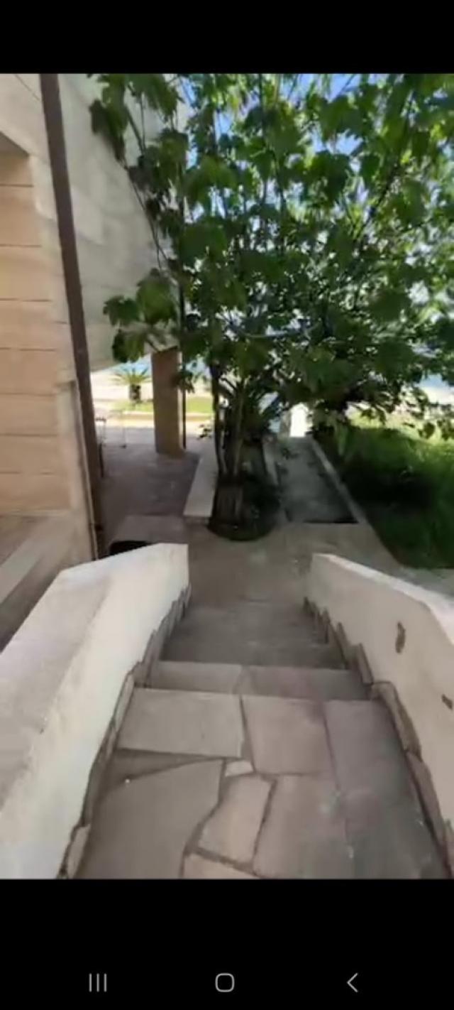 Villa for reconstruction 1st line of the sea