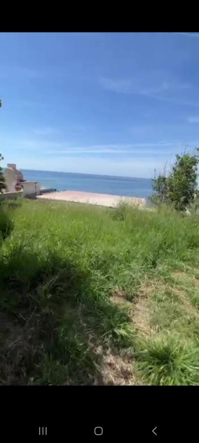 Villa for reconstruction 1st line of the sea