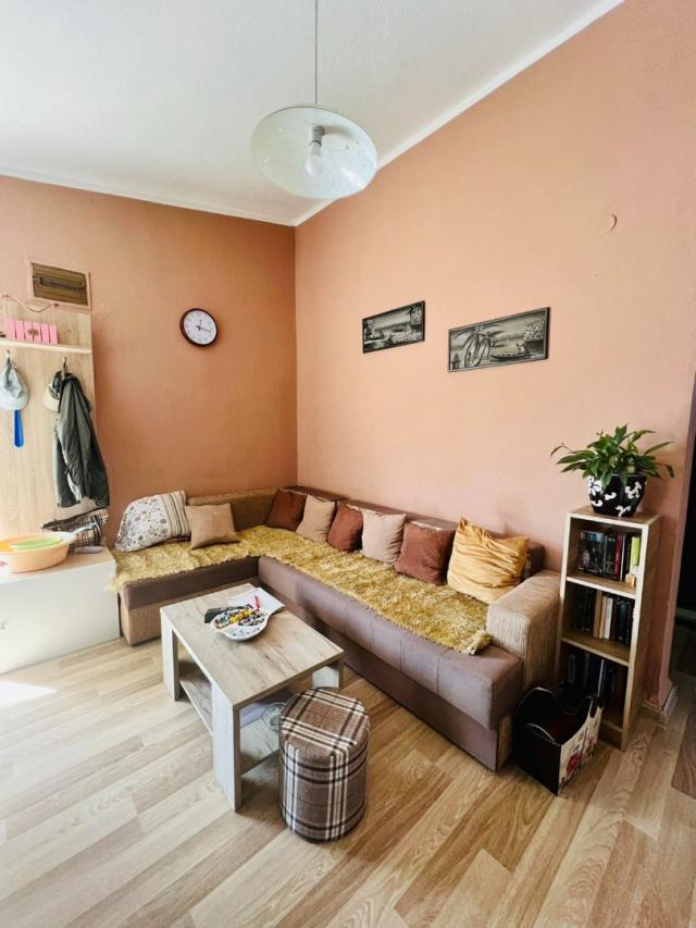 One-bedroom apartment in Bar, near the bus station
