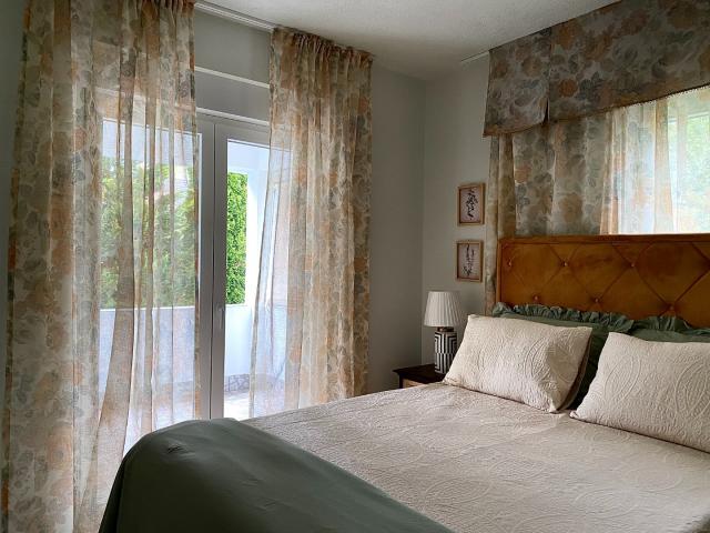 House for sale near the river, surrounded by nature, in the town of Belo Pole, village of Voljavac