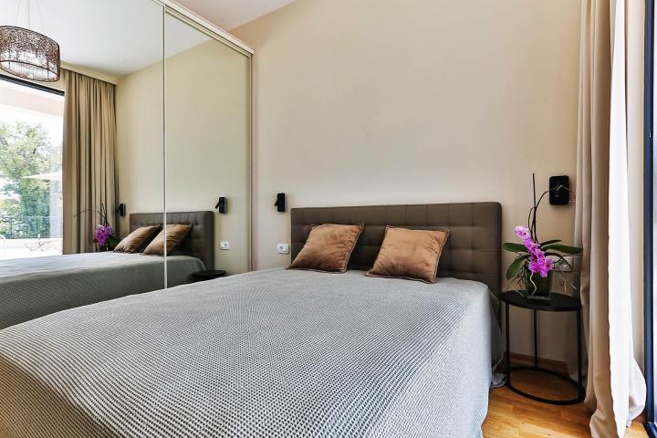Townhouse with panoramic views of the Adriatic Sea in a gated complex in the Budva Riviera