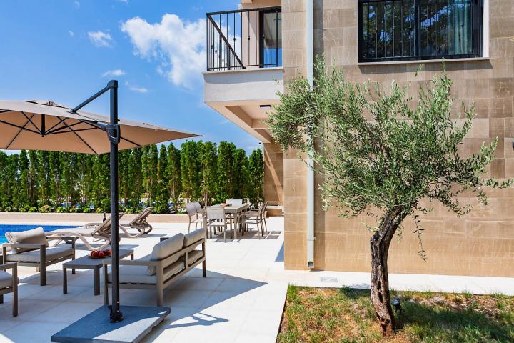 Townhouse with panoramic views of the Adriatic Sea in a gated complex in the Budva Riviera