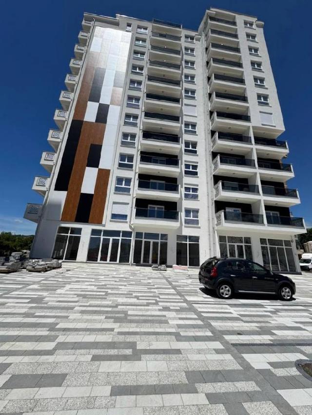 For sale apartment in Bar with 1 bedroom complex with swimming pool