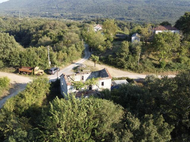 An old stone house under restoration in Kunja