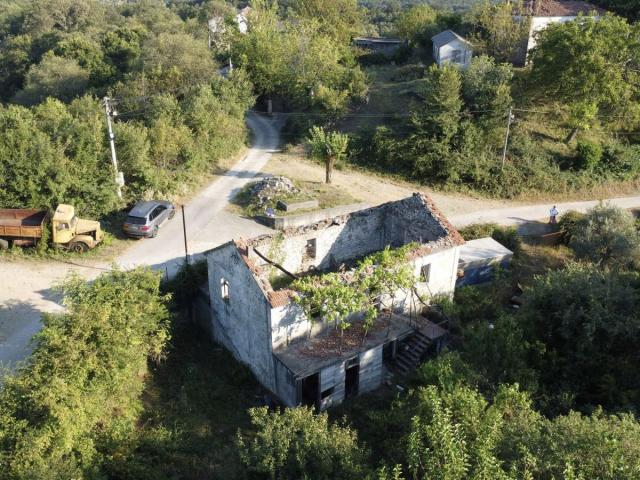 An old stone house under restoration in Kunja