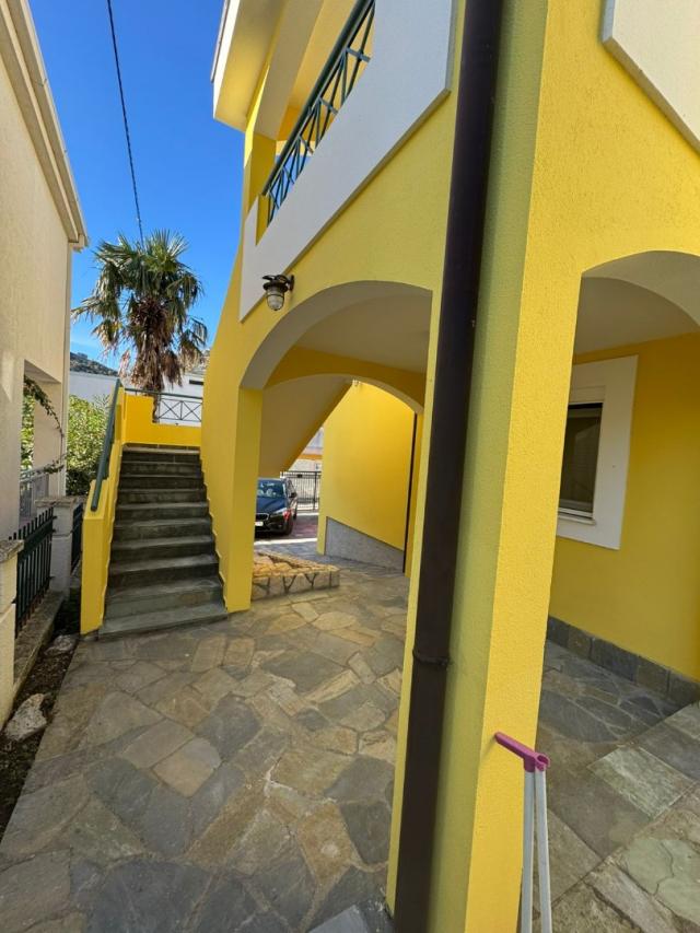 A cozy two-story house in Sutomore is for sale. 