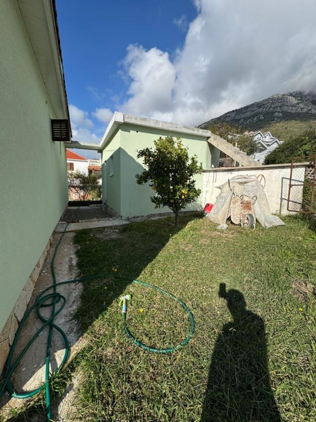 For sale is a legal house in Bar, Shushan district. 