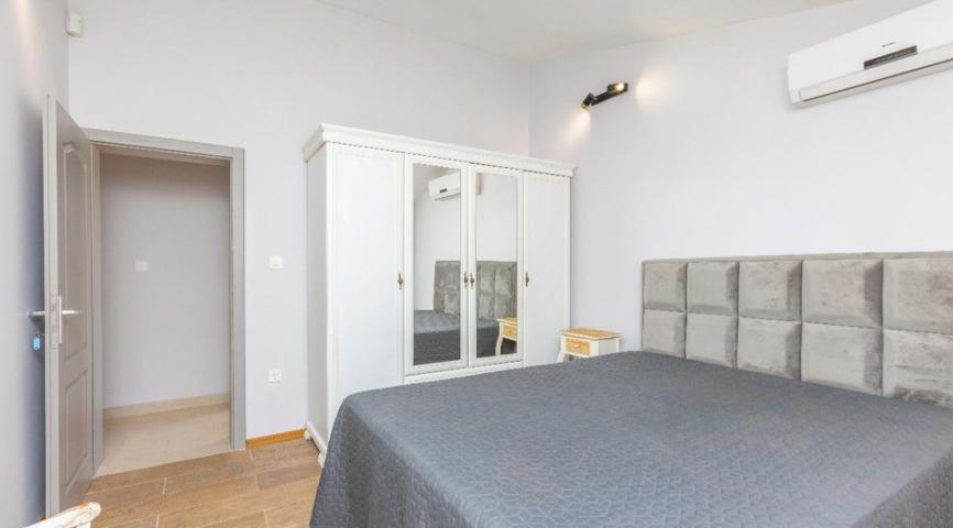 For sale: a spacious, legally energy-independent house in Tivat