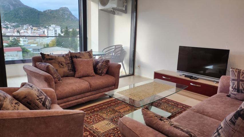 Apartment in a new building in the center of Sutomore, 52 m2