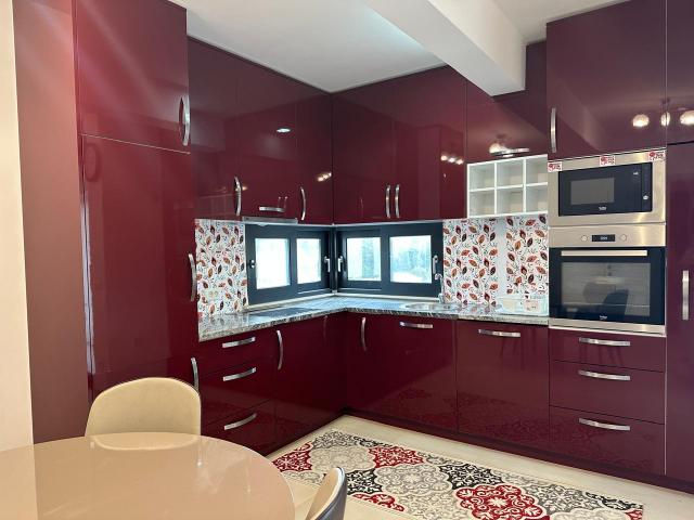 Apartment in a new building in the center of Sutomore, 52 m2