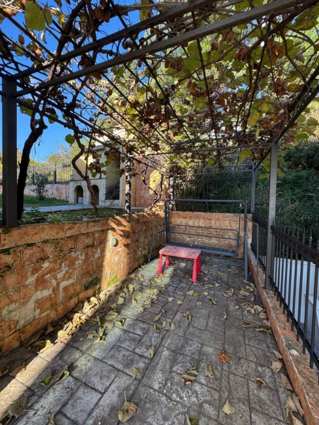 Three-story legal house in Bar (Shushanj) 142 m2 plus bonus plot of 350 m2