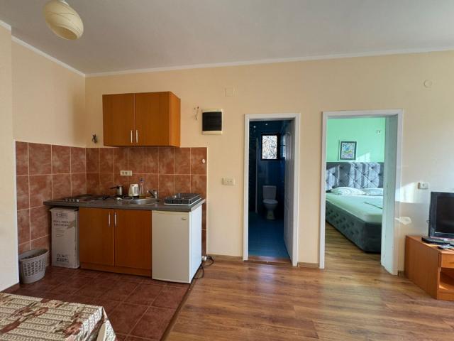Apartment for sale in Sutomore below the highway, on the plain