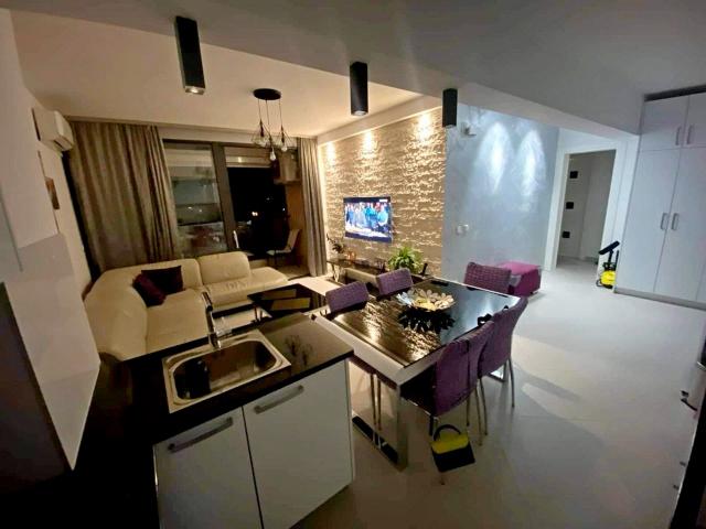 Two-bedroom apartment in the center of Bar