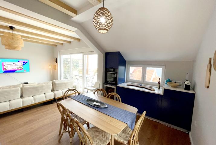 Apartment in a complex in Prcanj, Kotor, 