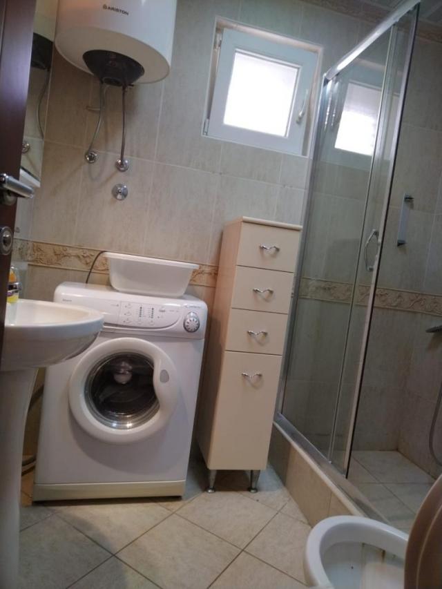 Apartment in Petrovac with 2 bedrooms 150 meters from the sea