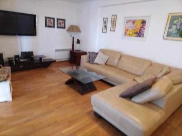 Apartment in Petrovac with 2 bedrooms 150 meters from the sea