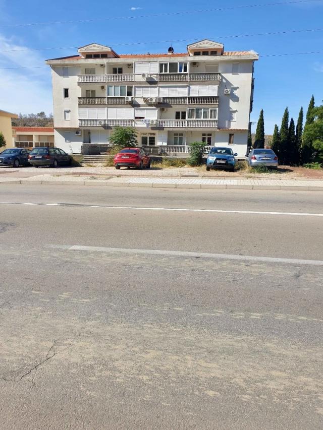 3-bedroom duplex in Sutomore