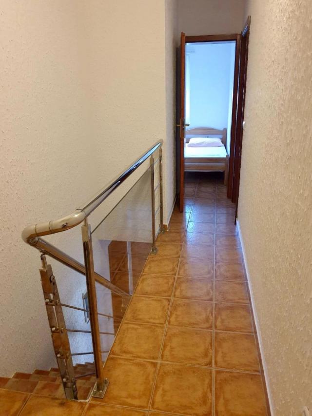 3-bedroom duplex in Sutomore