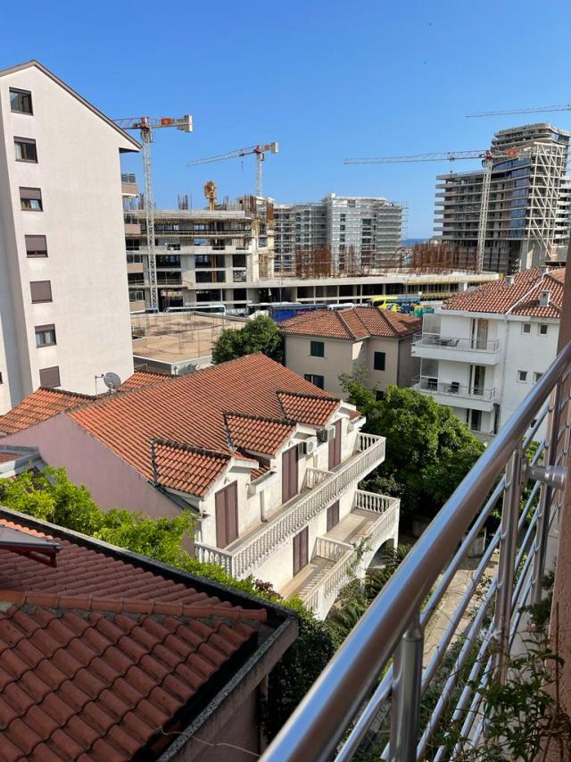 Apartment, 2 bedrooms, Budva, Center