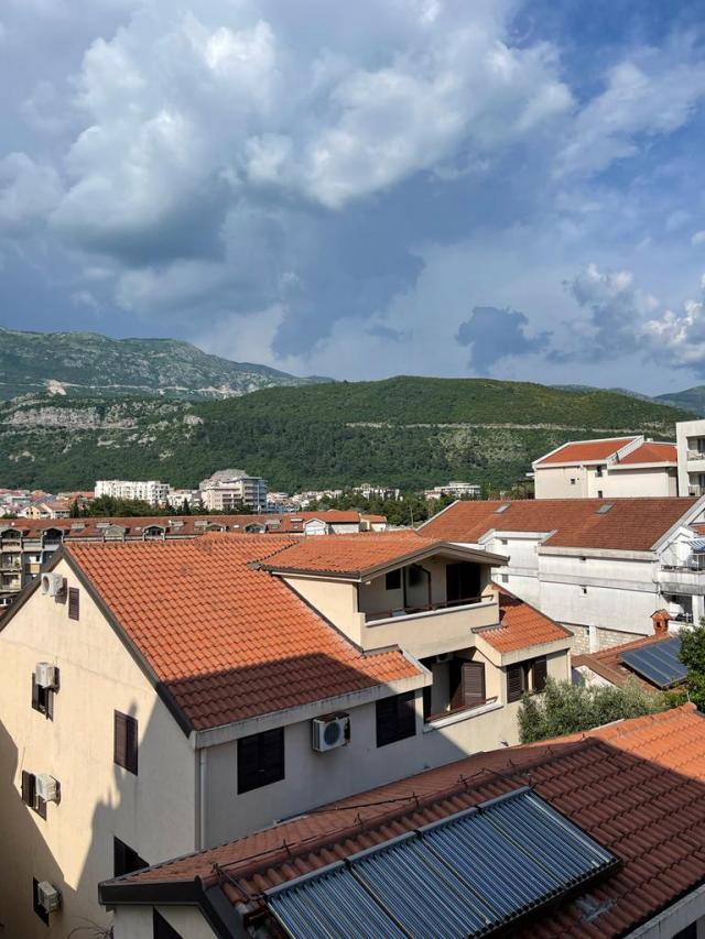 Apartment, 2 bedrooms, Budva, Center